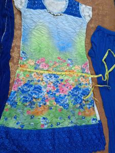 Beautiful Floral Kurta leggings Set with Dupatta