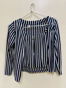 Crop Top With Shrug