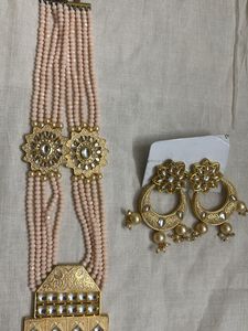 Elegant Gold Tone Necklace &amp; Earring Set