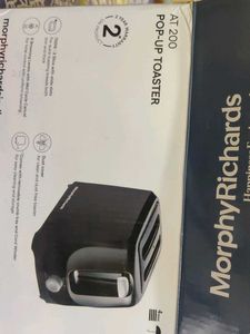 Black 2-Slice Toaster