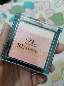 RL Beauty Highlighter Palette