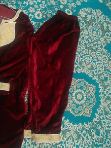 traditional kashmiri pheran set