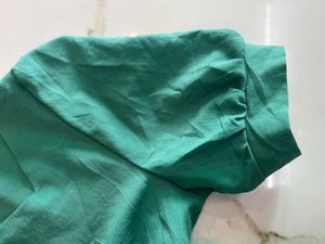 Puff Sleeve Solid Grren Top Women’s