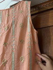 Peach Embroidered Sleeveless Kurta