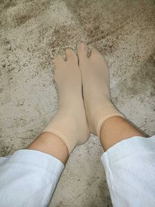 Sheer Ankle Socks