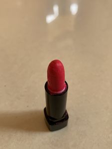 4 Makeup Items For Just rs.135