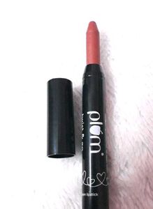 Plum Twist &amp; Go Matte Lipstick Combo of 6 crayon P