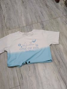 crop t shirt