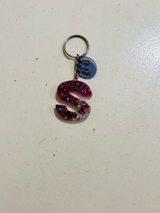 Custom SR Letter Resin Keychain Set