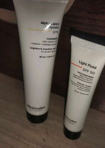 Minimalist Skin Science Cleanser & SPF 50