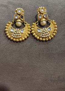 Elegant Gold & Pearl Dangle Earrings