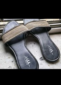 Stylish Black Embellished Flat Sandals