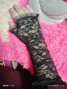 Black Lace Fingerless Gloves