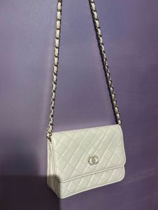 Chic Quilted Chain Shoulder Bag