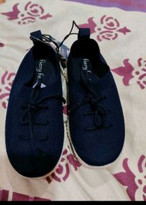 Navy Blue 'Fiery Feet' Sneakers