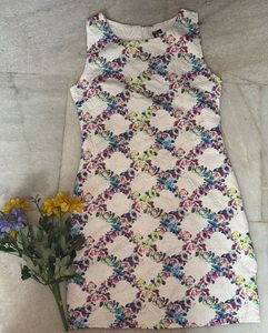 Floral Textured Sleeveless Mini Dress