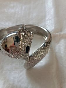 Unique Silver Fox Bracelet