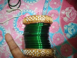 Green &amp; Gold Bangle Set