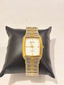 vintage Omax Quartz Watch