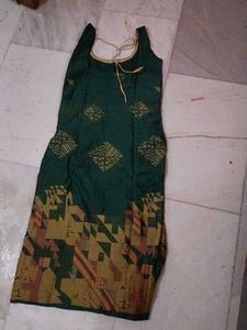 Green Ethnic Kurta with Geometric Print