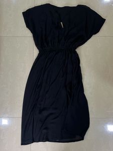 Elegant Black Midi Dress