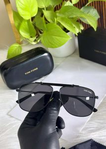 TOMFORD TOP NOTCH QUALITY 💯 UNISEX SUNGLASSES
