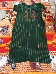 Green Embroidered Kurta