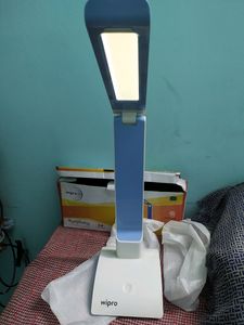 Wipro Symphony Rechargeable Led Table Lamp