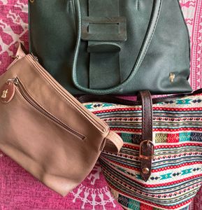 Set of 2 Mixed Style Handbags