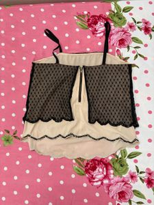 Chic Black Lace Camisole Top