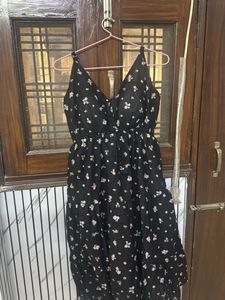 Women Black Floral Smocked Midi Dress