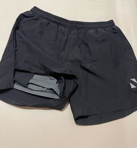 gym wear black shorts with built in compression