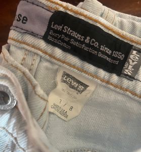 levis straight white /light denim jeans