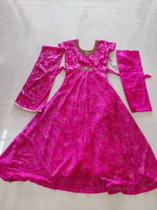 Like New Magenta Pink Embroidered Anarkali Suit Se