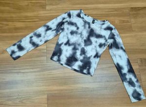 H&M Tie-Dye Long Sleeve Top