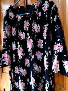 Elegant Black Floral Print Kurta