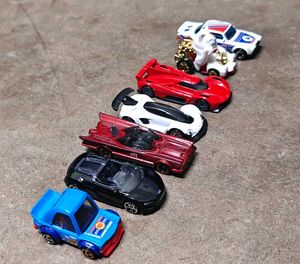 Sale 🔥6 Hot Wheels Car Set (Feline Lucky Cat Sold