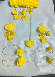 beautiful flower & pulse haldi jewellery set