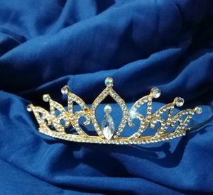 Beautiful Shiny Golden Princess Tiara/Crown