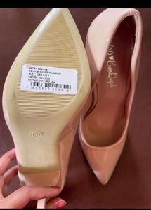 Pointed Nude Pumps