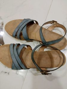Bata size 7 Stylish Blue Strappy Sandals