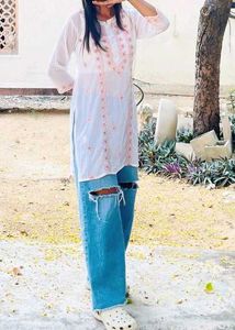 Chic White Kurti with Ripped Jeans