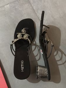 Stylish Black Embellished Flip-Flops