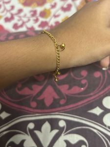 Elegant Gold Anklet with Charm