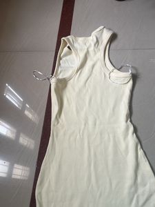 Sleeveless butter yellow Bodycon Dress