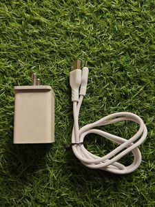 Oppo 5V/2A Power Adapter