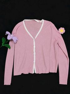 🌸 Soft Pink Cardigan in Excellent Condition