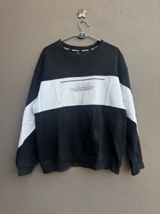 Black & White Colorblock Sweatshirt