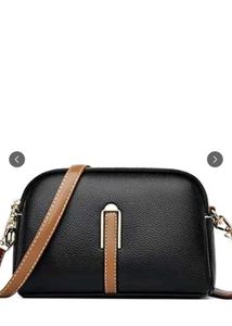 Chic Black Crossbody Bag