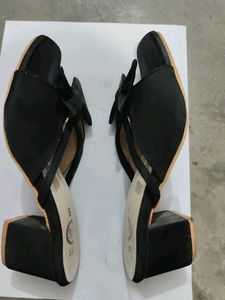 Chic Black Bow Slide Heels